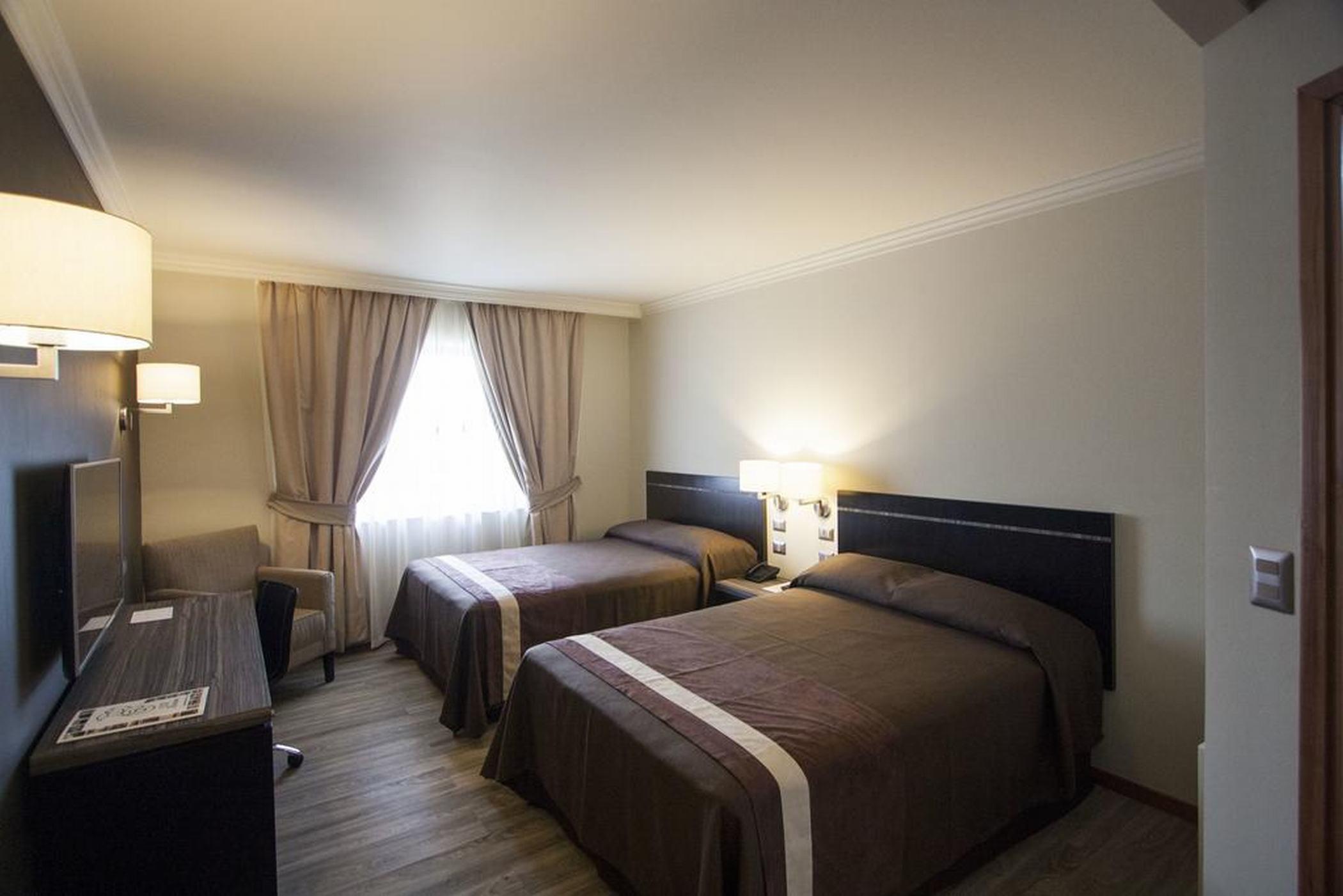 Hotel Diego De Almagro Osorno Kültér fotó
