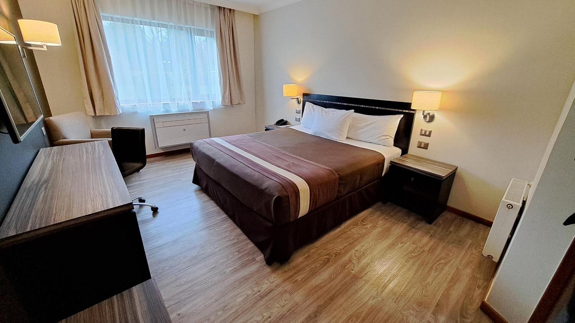 Hotel Diego De Almagro Osorno Kültér fotó