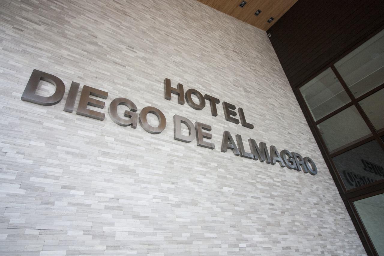 Hotel Diego De Almagro Osorno Kültér fotó