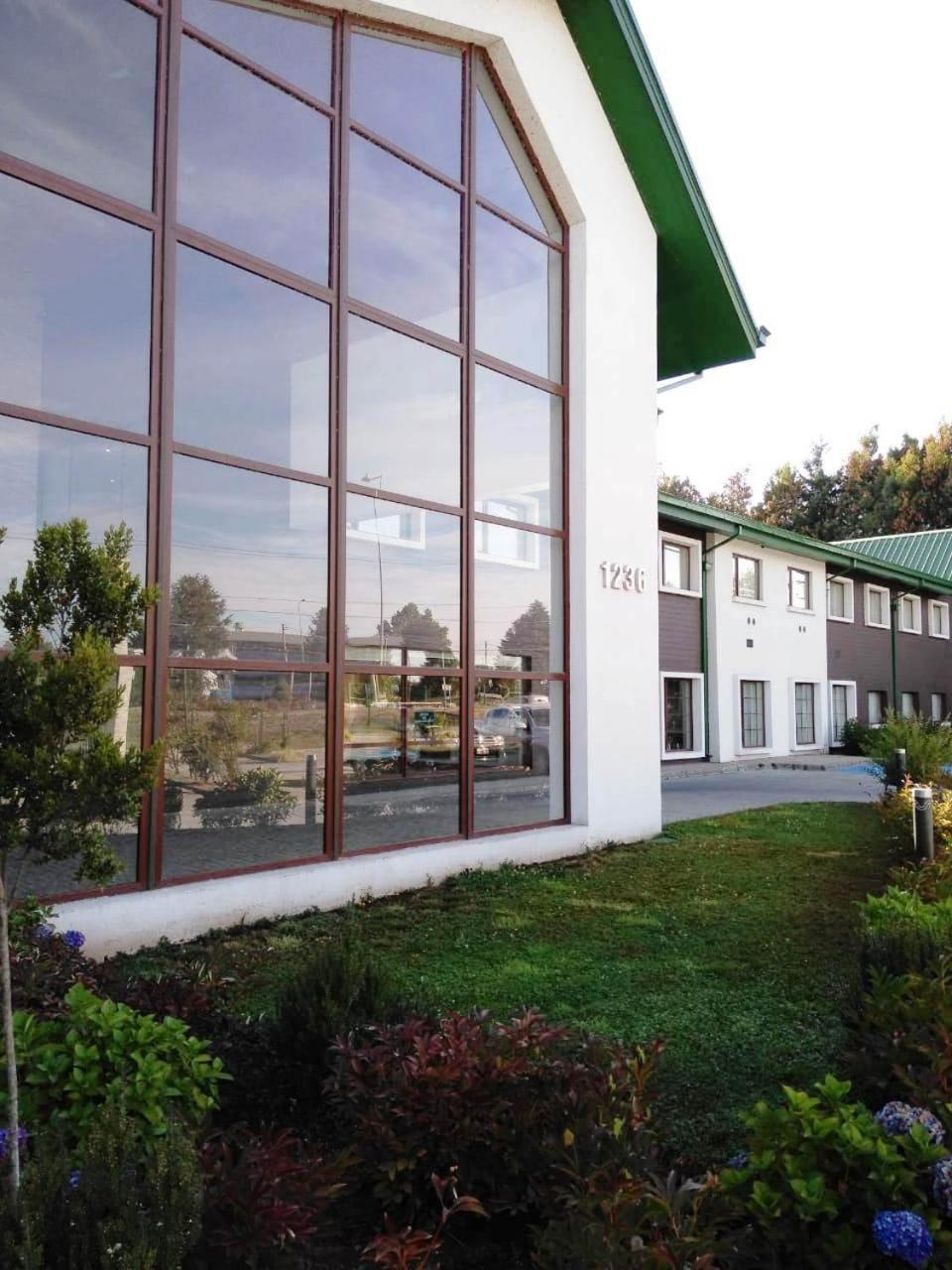 Hotel Diego De Almagro Osorno Kültér fotó